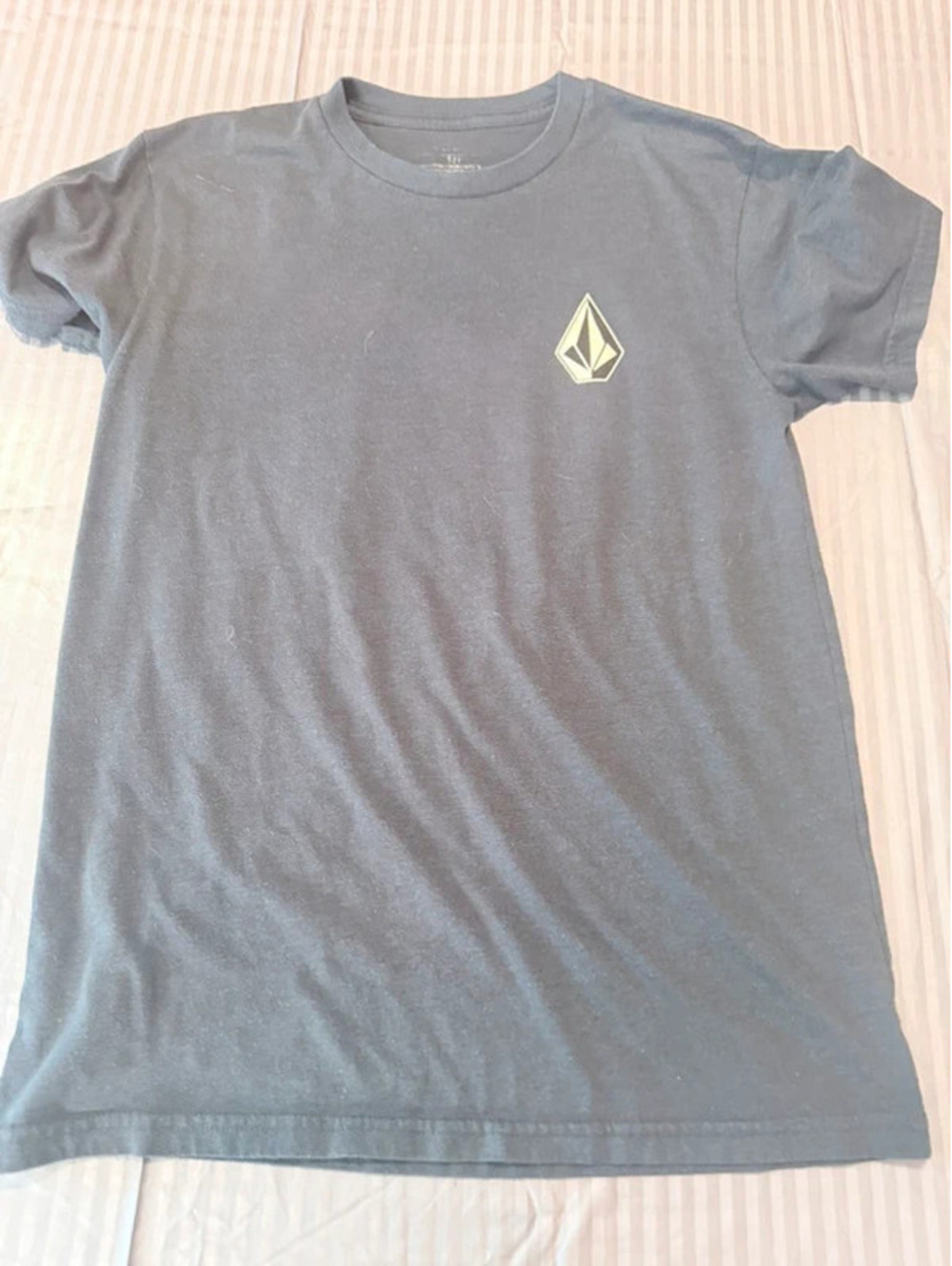 Volcom Stone Logo Front & Back Graphic T-Shirt Size Small 1230
